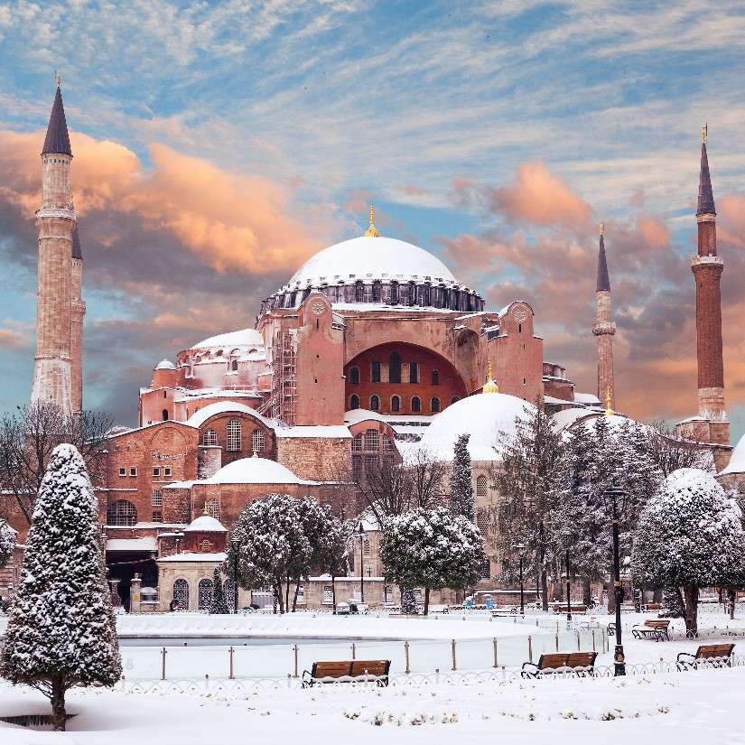 Стоит ли ехать в Турцию зимой?